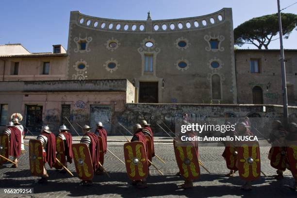 Rome, April 20, 2008. Legionary, gladiators and vestales during a parade along the Fori Imperiali avenue, to celebrate the 2761st anniversary of the...