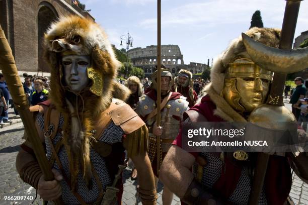 Rome, April 20, 2008. Legionary, gladiators and vestales during a parade along the Fori Imperiali avenue, to celebrate the 2761st anniversary of the...