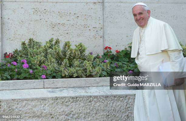 Le pape François a conclu le 18 octobre 2014 au Vatican un synode historique sur la famille, demandant aux évêques de trouver des solutions ouvertes...