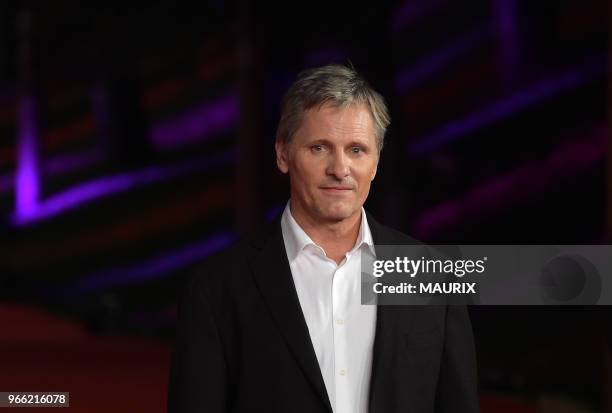 Acteur Viggo Mortensen pose à la premiere du film 'Captain Fantastic' lors du 11ème Festival du Film de Rome le 17 octobre 2016 à Rome, Italie.