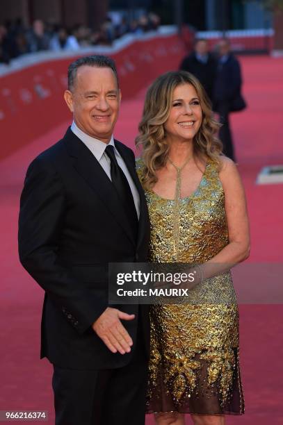 Tom Hanks et sa femme Rita Wilson arrivent au 11ème Festival du Cinéma de Rome où l'acteur américain va recevoir un prix à la carrière le 13 Octobre...