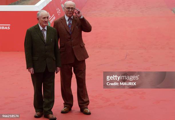 Le duo d'artistes ' Gilbert and George ' arrivent sur le tapis rouge du 11ème Festival du Film de Rome le 18 Octobre 2016 pour assister à la...