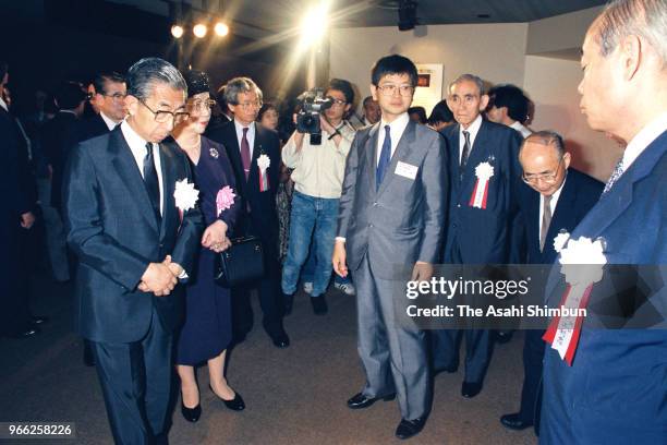 Prince Mikasa and Princess Yuriko of Mikasa visit a Yoshinogari site exhibition at the Ancient Orient Museum on September 9, 1989 in Tokyo, Japan.