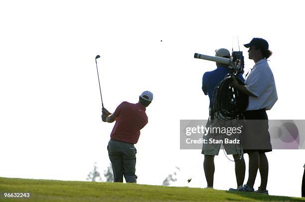 Lucas Glover hits to the 12th green during the third round of the SBS Championship at Plantation Course at Kapalua on January 9, 2010 in Kapalua,...