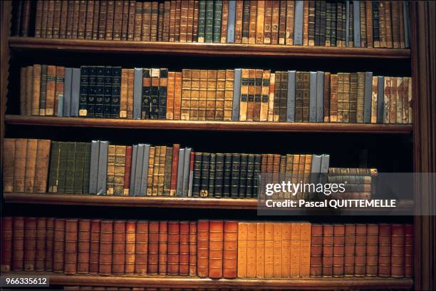 EGLISE DES JESUITES, BIBLIOTHEQUE D' ALENCON, ORNE, FRANCE.