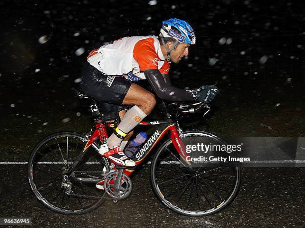 Kenny De Sousa of Brazil races in the rain during the one day event during the Speight's Coast to Coast on February 13, 2010 in Greymouth, New...