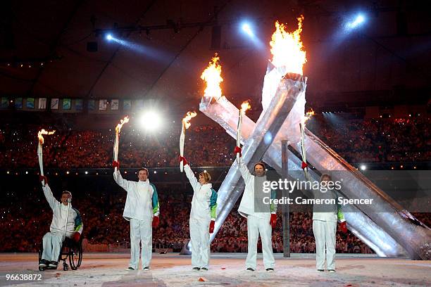 Wheelchair athlete Rick Hansen, former ice hockey player Wayne Gretzky, speedskater Catriona Le May Doan, basketball player Steve Nash and former...