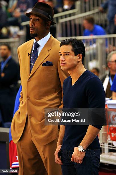 Coach Alonzo Mourning and Mario Lopez speak during the NBA All-Star celebrity game presented by Final Fantasy XIII held at the Dallas Convention...