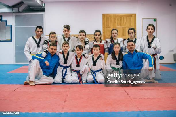 taekwondo - sparring foto e immagini stock