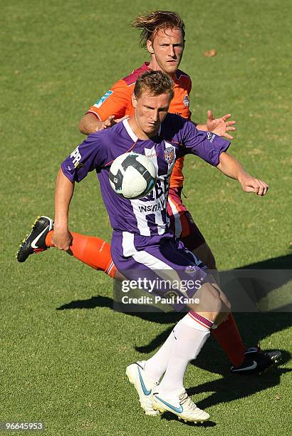 Daniel McBreen of the Glory traps the ball during the round 27 A-League match between Perth Glory and Brisbane Roar at ME Bank Stadium on February...