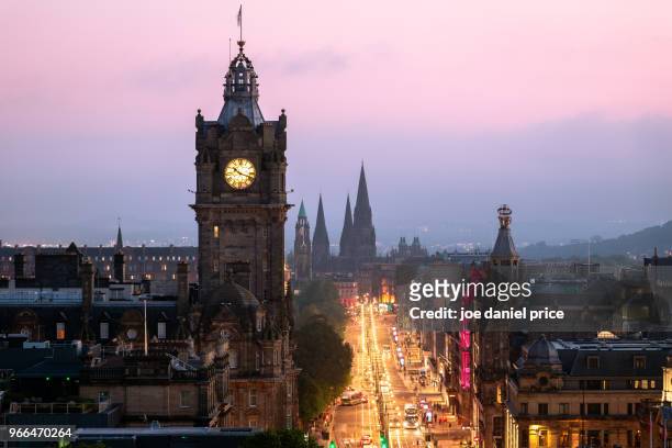 sunset, balmoral clock tower, edinburgh, scotland - price tower stock-fotos und bilder