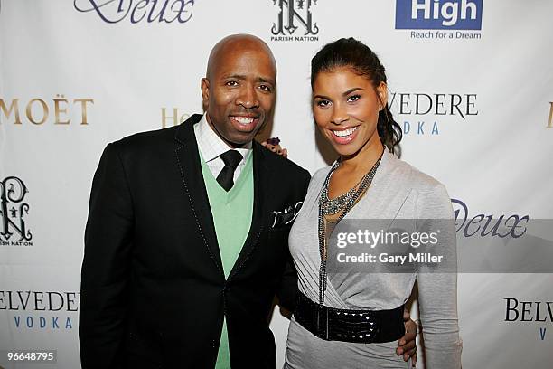 Kenny Smith and his wife Gwen Smith on the red carpet for the Kenny Smith All-Star Bash at Deux Lounge on February 12, 2010 in Dallas, Texas.