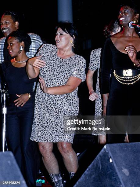 Comedian Roseanne Barr attends the grand opening of the Planet Hollywood night club Washington, DC, October 3, 1993.