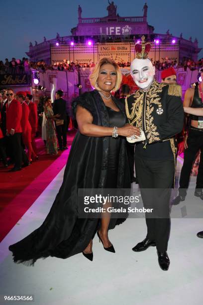 Patti LaBelle, Principe Maurizio Agosti during the Life Ball 2018 at City Hall on June 2, 2018 in Vienna, Austria. The Life Ball, an annual charity...
