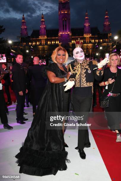 Patti LaBelle, Principe Maurizio Agosti during the Life Ball 2018 at City Hall on June 2, 2018 in Vienna, Austria. The Life Ball, an annual charity...