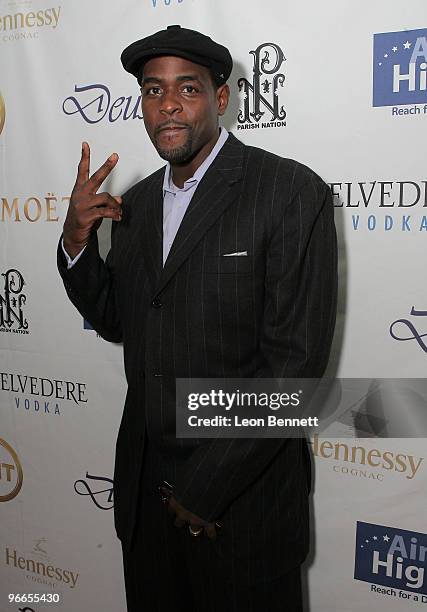 Chris Weber arrives at Deux Lounge for the Aim High Foundation Fundraiser on February 12, 2010 in Dallas, Texas.