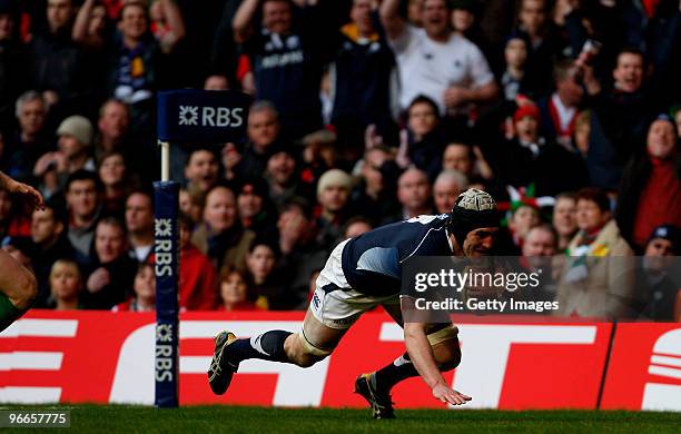 Scotland player Kelly Brown in action during the RBS 6 Nations Championship match between Wales and Scotland at the Millennium Stadium on February...