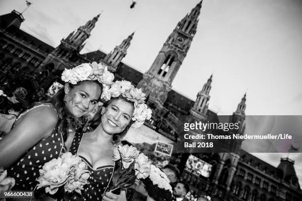 Guests pose at the red carpet during the Life Ball 2018 on June 2, 2018 in Vienna, Austria. The Life Ball, an annual charity event raising funds for...