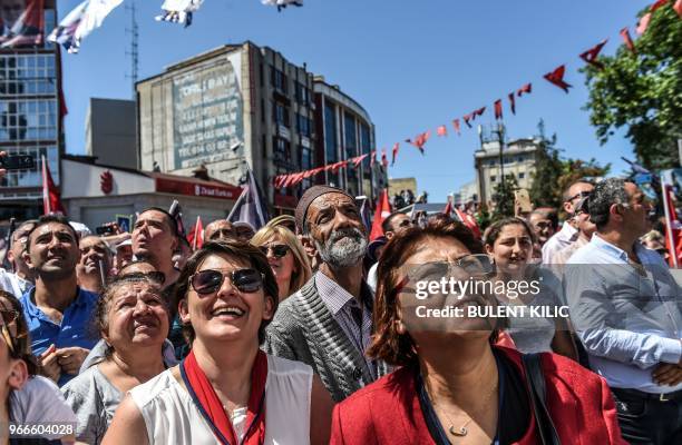 Supporters of Muharrem Ince, presidential candidate of the main opposition Republican People's Party , attend a campaign rally in Istanbul on June 3,...