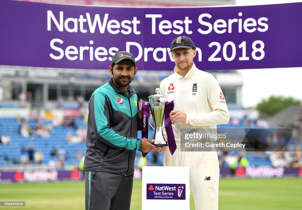 England v Pakistan: 2nd Test - Day Three