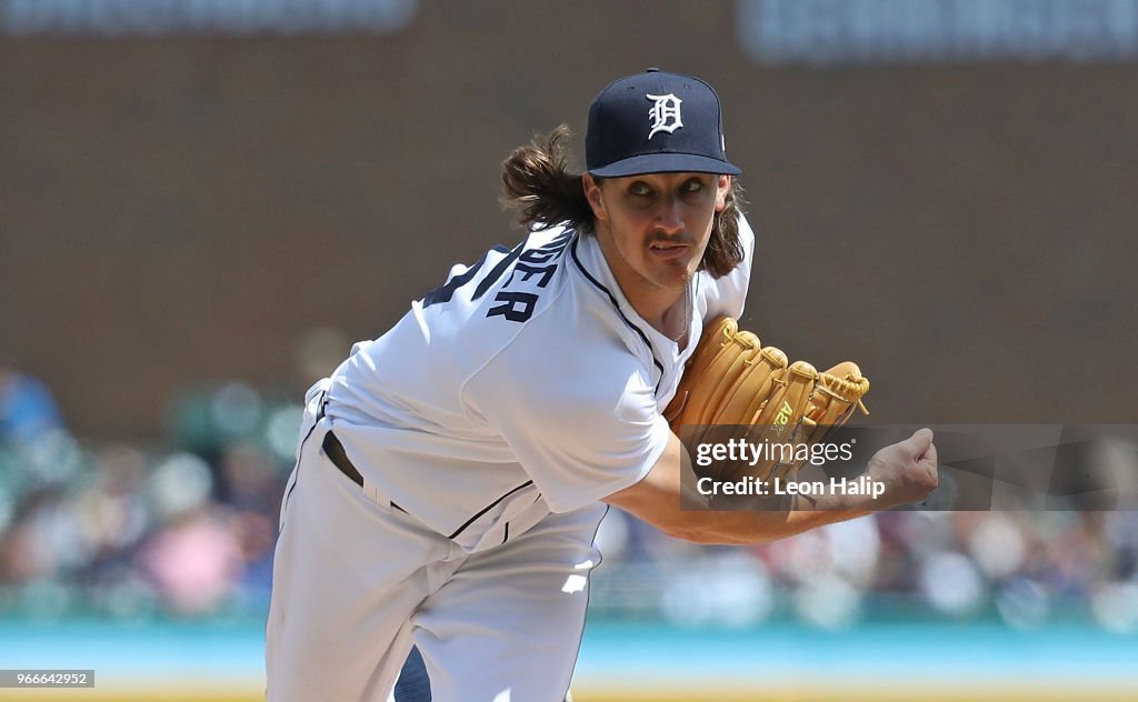 Toronto Blue Jays v Detroit Tigers