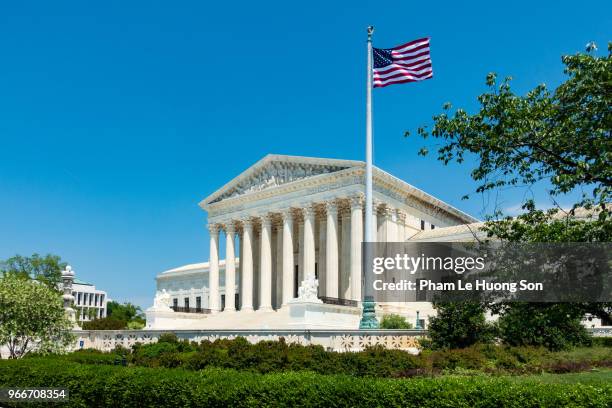 the u.s supreme court - us supreme court building stockfoto's en -beelden