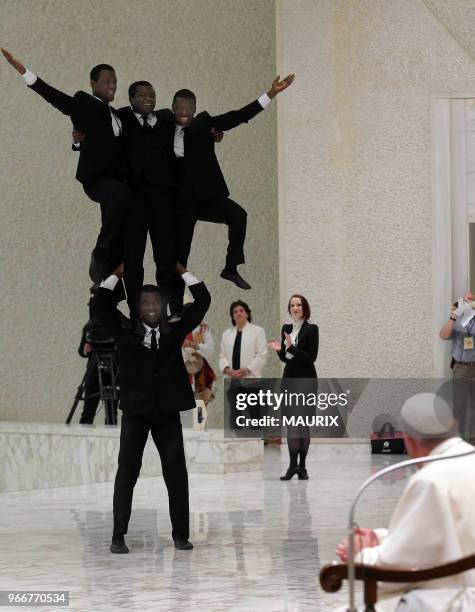 Dans le cadre du Jubilé de la miséricorde, 7000 professionnels du cirque et du spectacle itinérant, venus du monde entier se sont rassemblés autour...