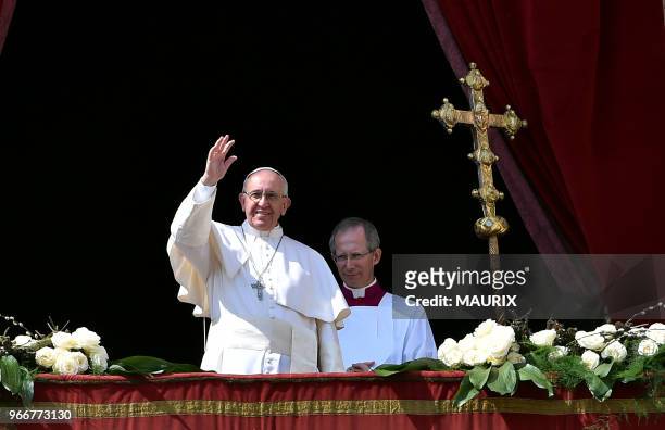 Dans son message de Pâques "Urbi et Orbi" le Pape François a appelé l'Europe à ne pas fermer ses frontières aux réfugiés le 27 mars 2016, Rome,...