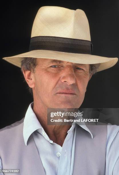 Portrait de Heinz Bennent sur tournage du film 'Sarah' réalisé par Maurice Dugowson le 29 novembre 1982, Paris, France.
