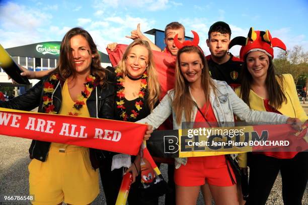 Supporters de l?équipe de Belgique de football à l?Euro 2016 le 13 juin 2015, Fan Zone de Bordeaux, France.