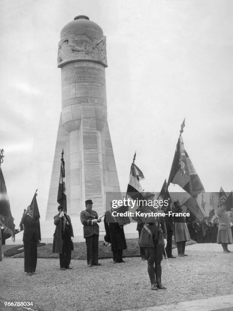 Cérémonie en hommage aux 'Crapouillots', artilleurs de tranchée morts à la guerre, lors de l'inauguration d'un monument qui leur est dédié le 24...