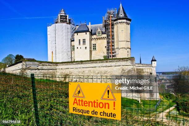 Travaux de mise en securite des facades toitures et superstructures du chateau de Saumur, Maine et Loire, France.