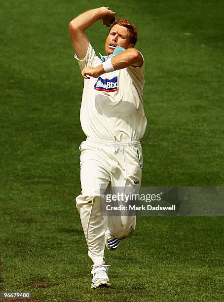 Dominic Thornley of the Blues bowls during day three of the Sheffield Shield match between the Victorian Bushrangers and the Queensland Bulls at...
