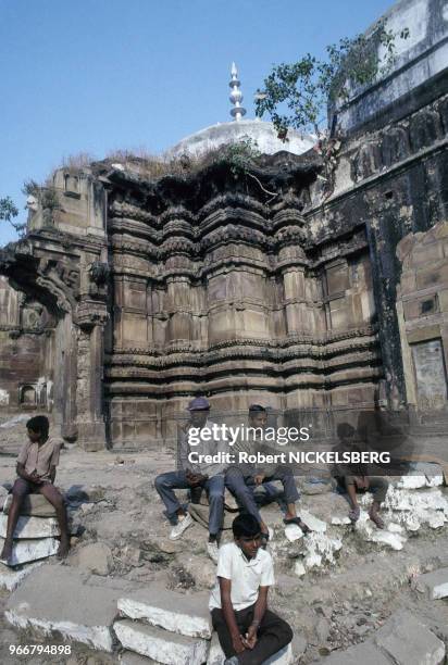 Ganvapi 120 Gyanvapi Mosque Stock Photos, High-Res Pictures, and Images - Getty ...