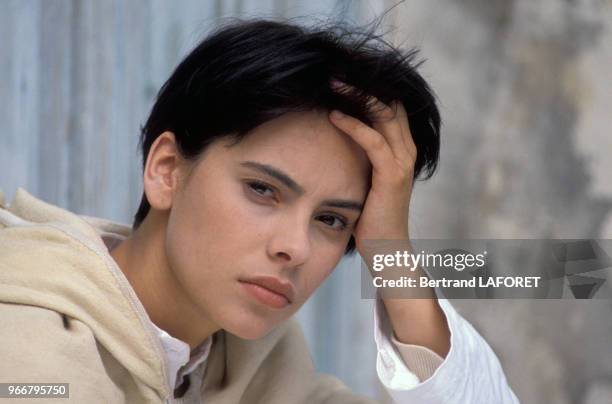 Mathilde May Images Portrait de Mathilda May lors du tournage du film 'Isabelle... ニュース写真 ...