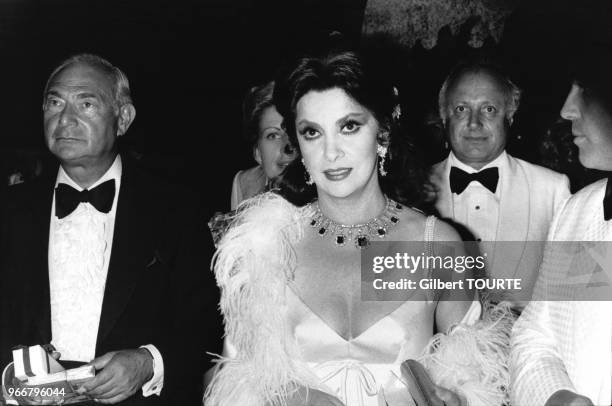 Gina Lollobrigida au 'Bal de la Croix Rouge' le 13 août 1979 à Monte-Carlo, Monaco.