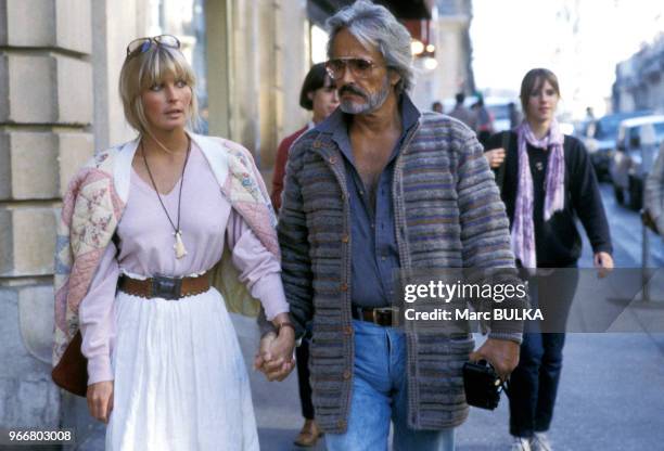 Bo Derek et son mari John Derek à Paris le 29 septembre 1981, France.