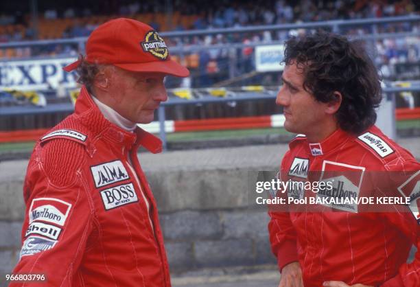 Niki Lauda et Alain Prost lors du Grand Prix de Formule 1 de Silverstone le 21 juillet 1985, Royaume-Uni.