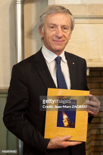 Jean-Christophe Rufin, écrivain, prix Goncourt 2001, diplomate et académicien français, président et lauréat du prix littéraire de la Paulée 2015, le...
