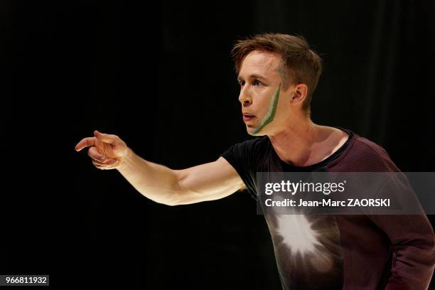 Daniel Linehan Photos and Premium High Res Pictures - Getty Images