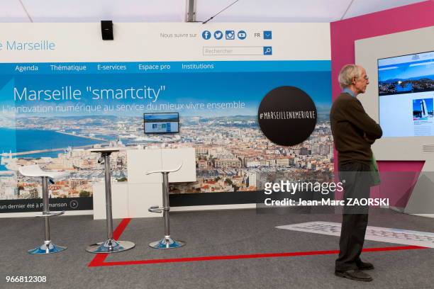 Le stand officiel de la ville de Marseille, sur le thème Marseille ville numérique, espace dédié au numérique à l'heure de la French Tech, à la 91e...