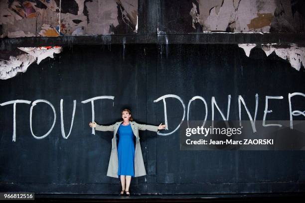 Sophie Marin-Degor dans Carmen de Georges Bizet, l'opera en quatre actes d'après le liivret de Henri Meilhac et Ludovic Halevy, mis en scene par...