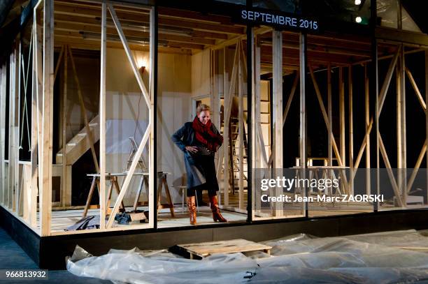 La comédienne néerlandaise Janni Goslinga dans la pièce de théâtre « Ibsen huis » , inspirée des ?uvres du dramaturge norvégien Henrik Ibsen , écrite...