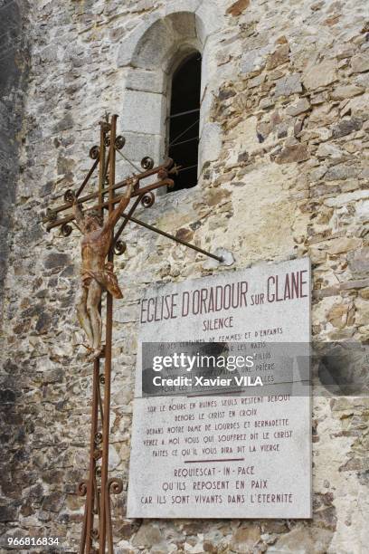 Vieille eglise le 16 septembre 2011, Oradour-sur-Glane, Haute-Vienne, Limousin. Le nom d'Oradour-sur-Glane reste attache au massacre de sa population...