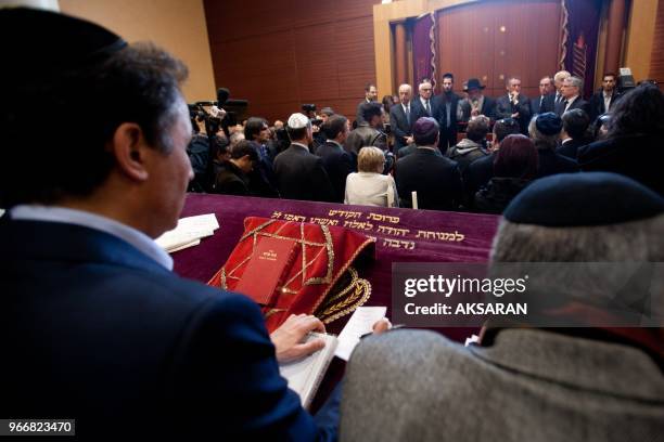 Jewish community gathering in the big synagogue to pray after the killing in Orza Hattorah jewish college in Toulouse on monday march 19, 2012.