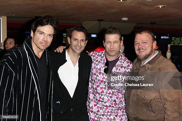 Actors Jason Gedrick, Stephen Baldwin, Steven Man and magician Paul David attend the Bowling After Dark Benefit at PINZ Entertainment Center on...