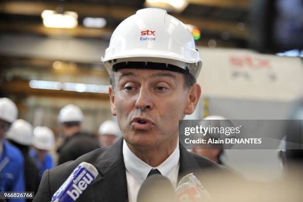 Au chantier naval STX, ceremonie de decoupe de la premiere tole du paquebot geant de la classe Oasis marquant symboliquement le debut de la...