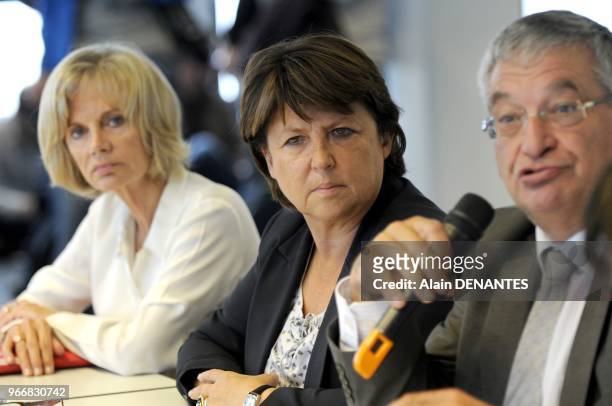 Martine Aubry candidate for the Socialist Party primary election before France 2012 presidential election, in campaigning in Nantes, western France,...