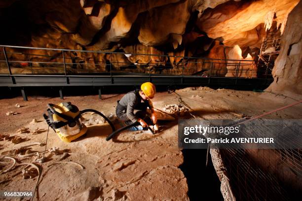 Artists, welders, bricklayers, engineers build the 3000 m2 replica of the Chauvet cave on May 4, 2015. Especially its inestimable contents have their...