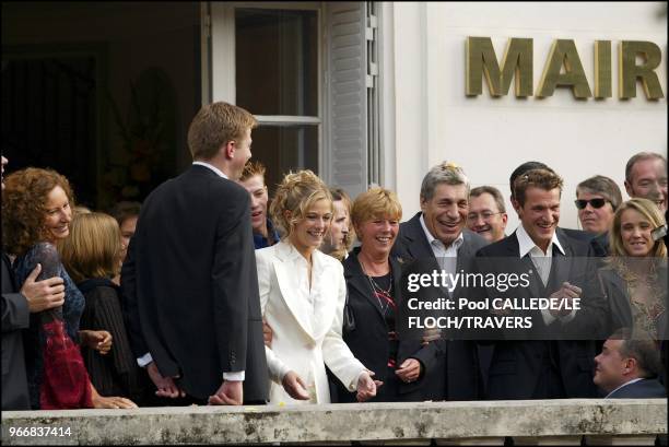 Flavie Flament with her mother, Jean-Pierre and Benjamin Castaldi.